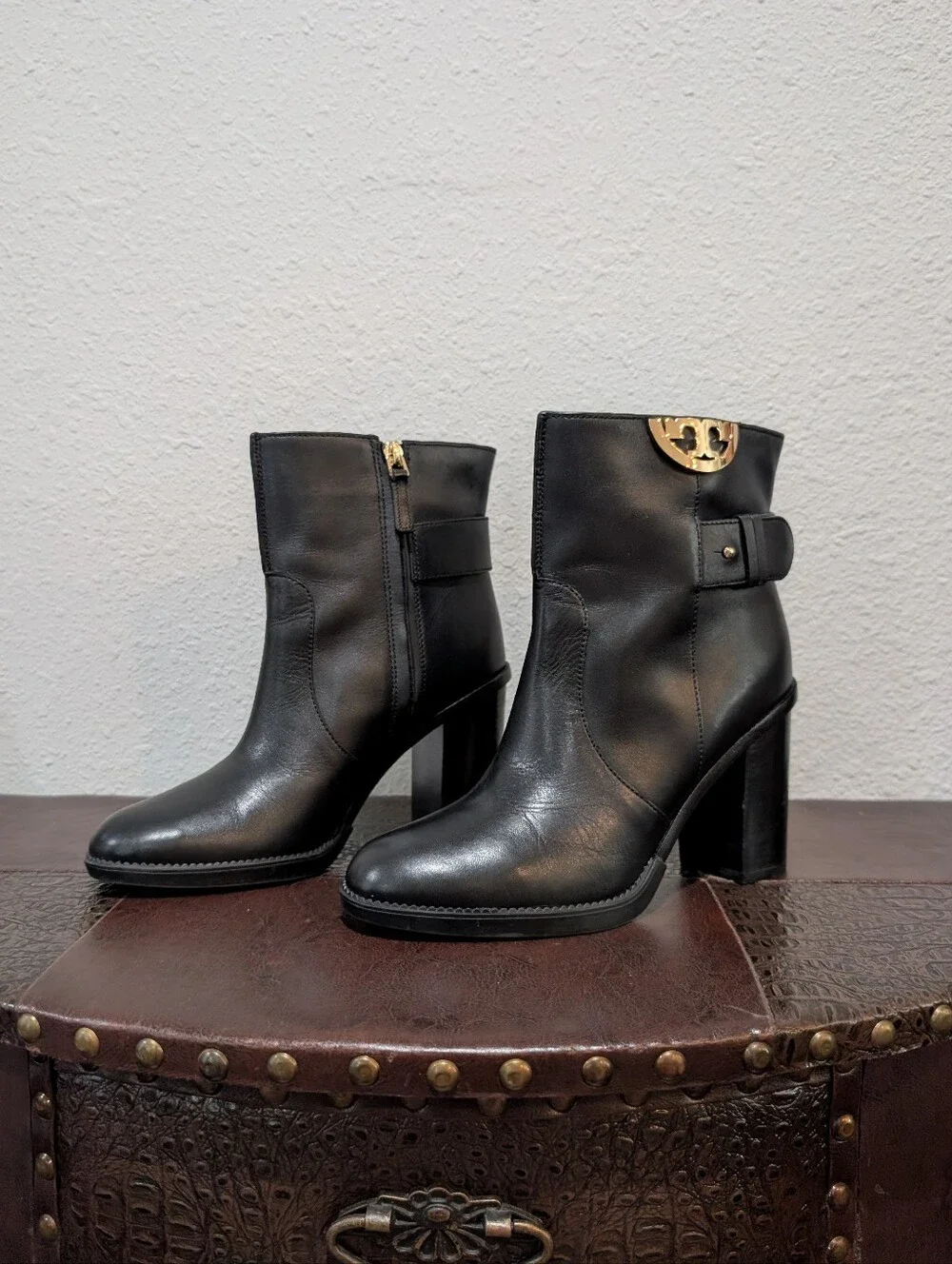 Tory Burch Sidney 85mm Black Calf Leather Block Heel Booties - Size 8